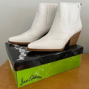 BRAND NEW: Sam Edelman White Leather Ankle Boots